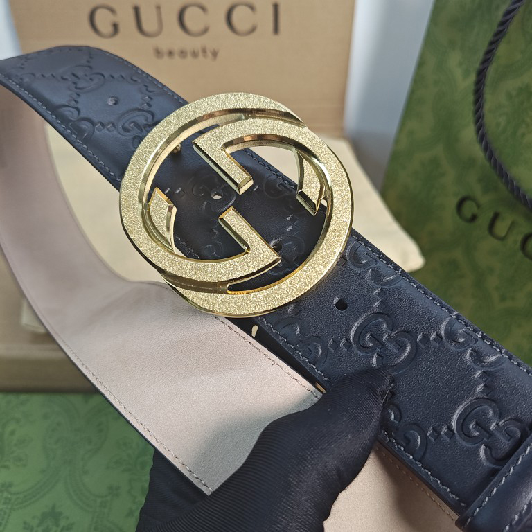 G*u*i belts